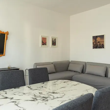 Apartament Youhosty - Soderini 25
