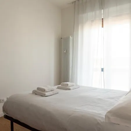 Apartamento Youhosty - Soderini 25 Milão